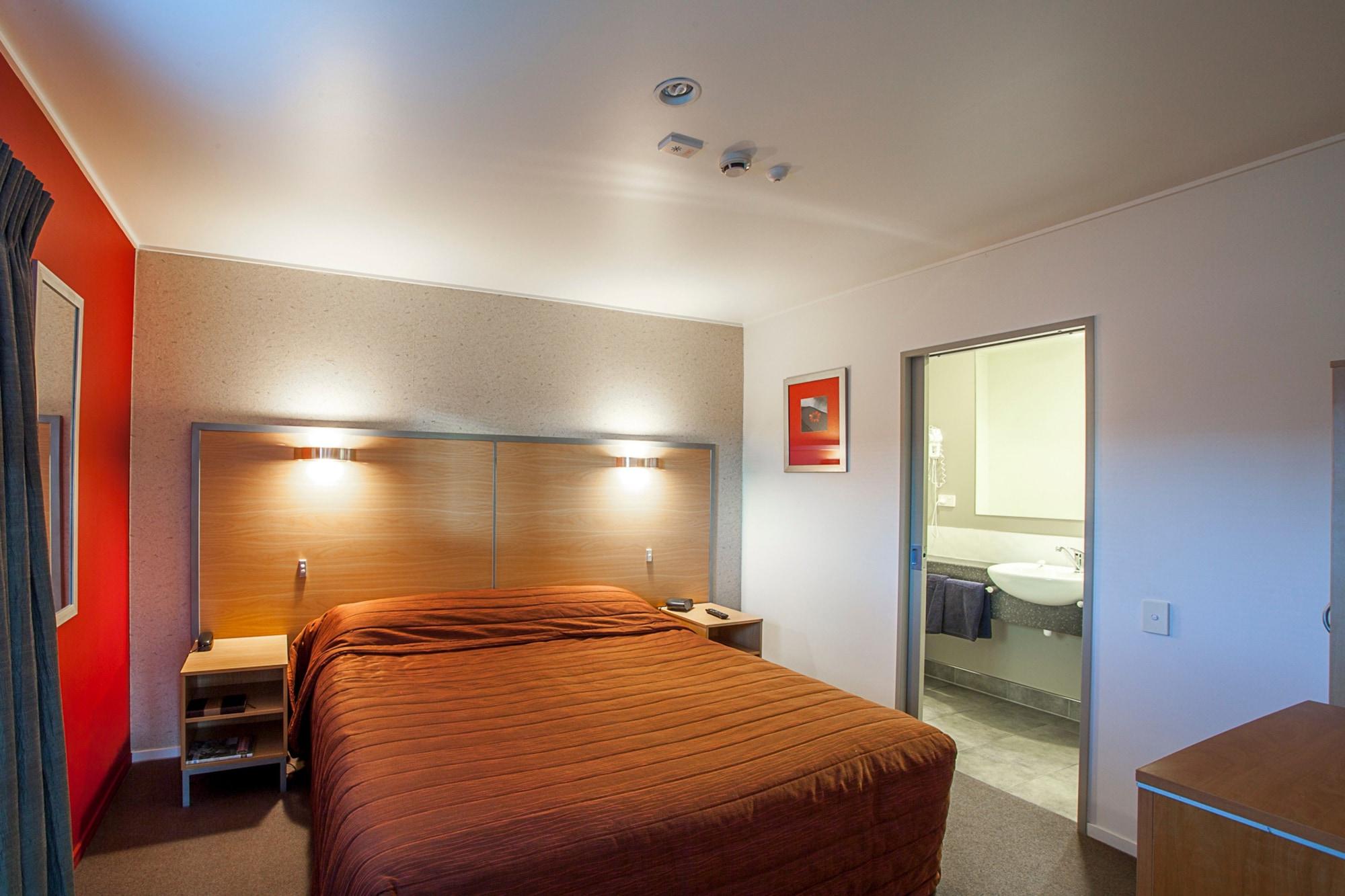 Landmark Manor New Plymouth Extérieur photo
