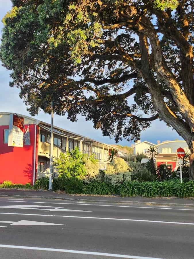 Landmark Manor New Plymouth Extérieur photo