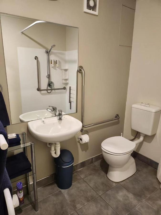 Landmark Manor New Plymouth Extérieur photo