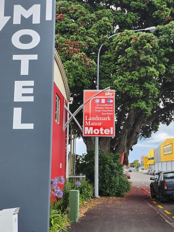Landmark Manor New Plymouth Extérieur photo