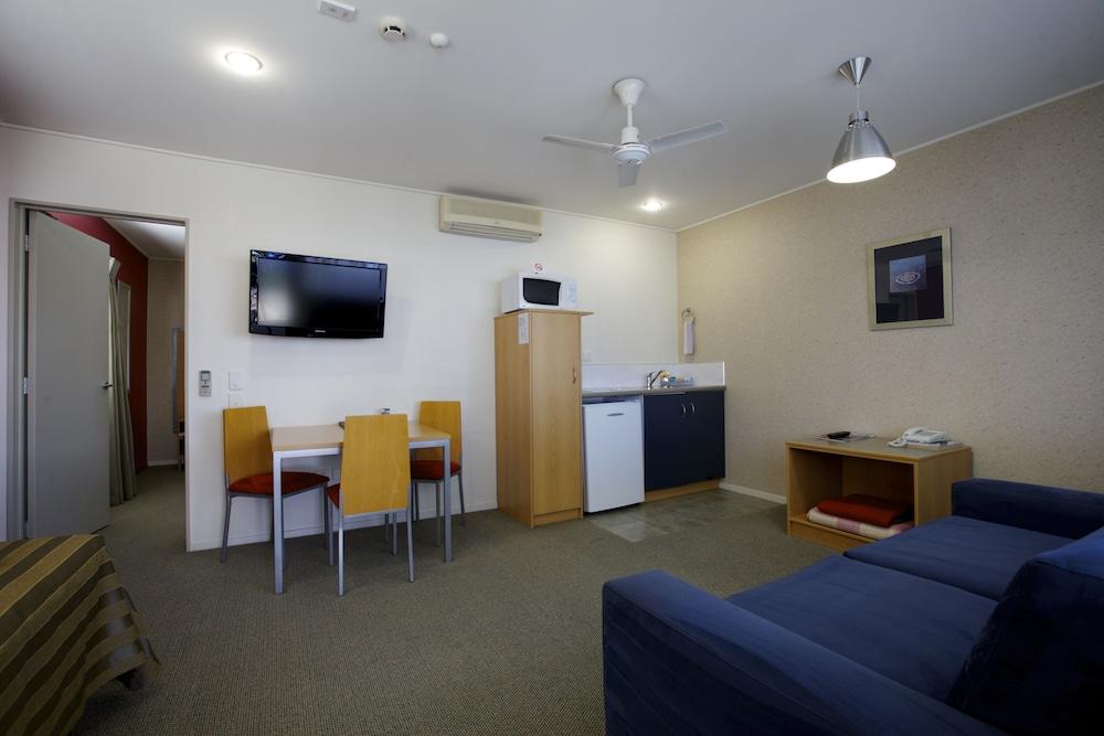 Landmark Manor New Plymouth Extérieur photo