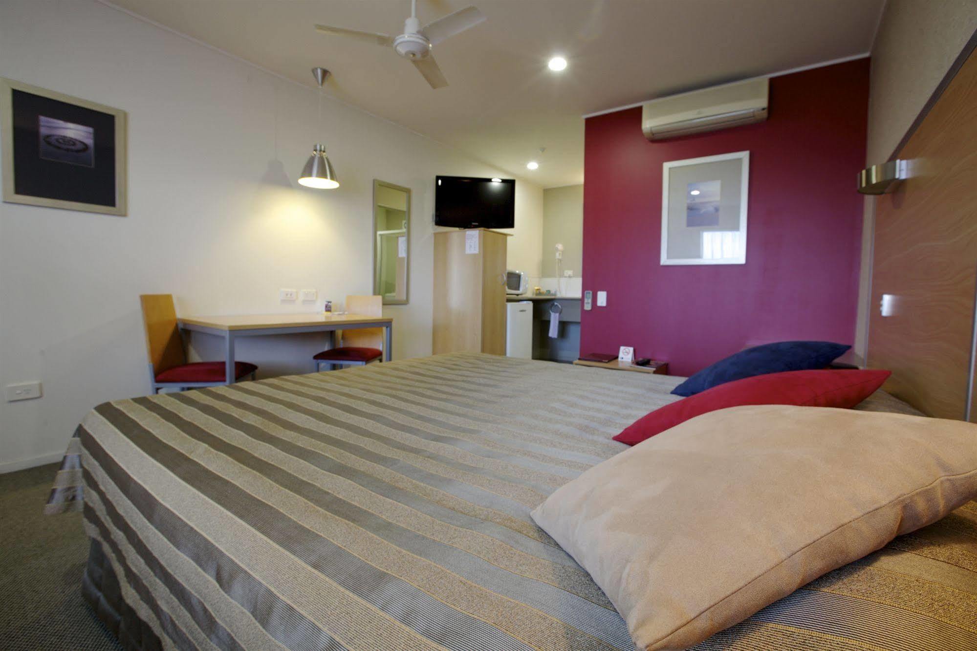 Landmark Manor New Plymouth Extérieur photo